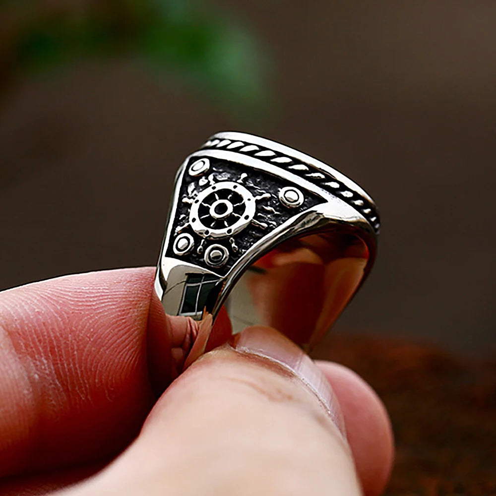 Skull & Cross Sabers Ring
