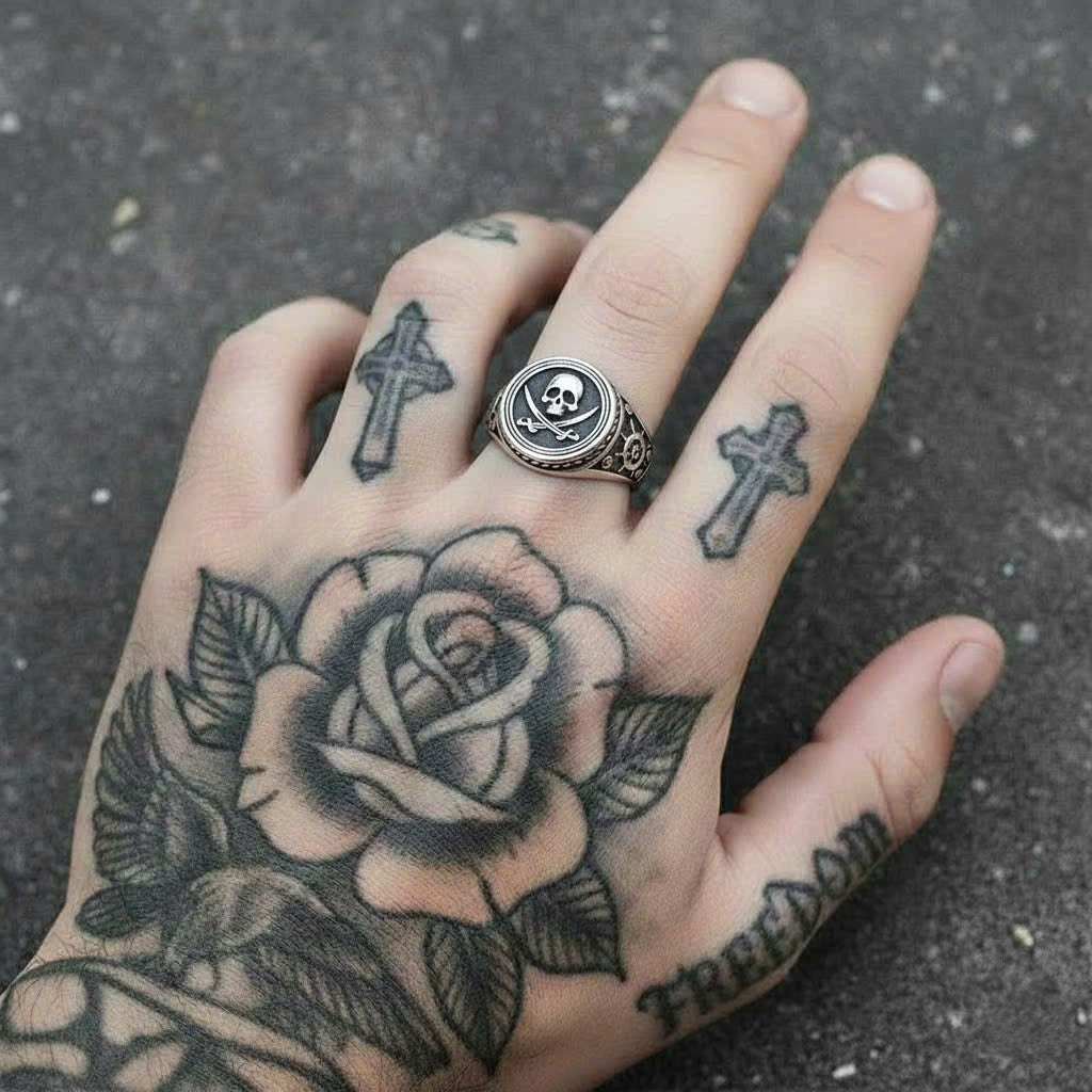 Skull & Cross Sabers Ring