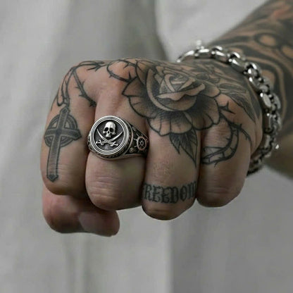 Skull & Cross Sabers Ring