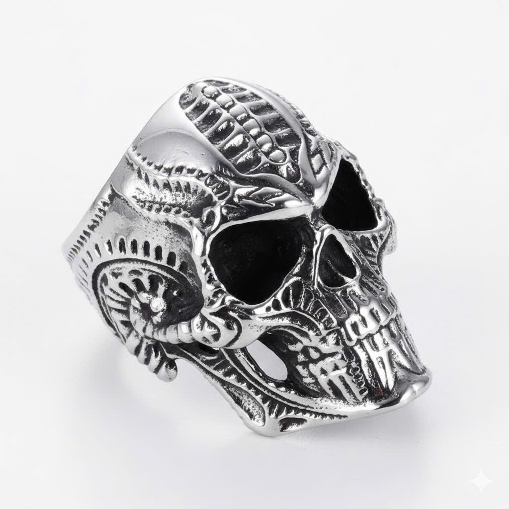Dark Monarch Skull Ring